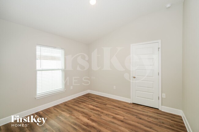 Building Photo - 14428 Potterton Cir