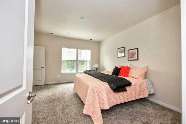 Building Photo - 2965 Galloway Pl