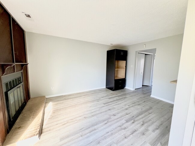 Building Photo - 3657 Smokey Chamber Dr