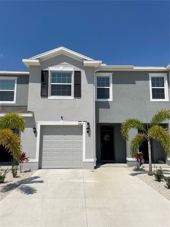 Primary Photo - 11427 Planetree Pl