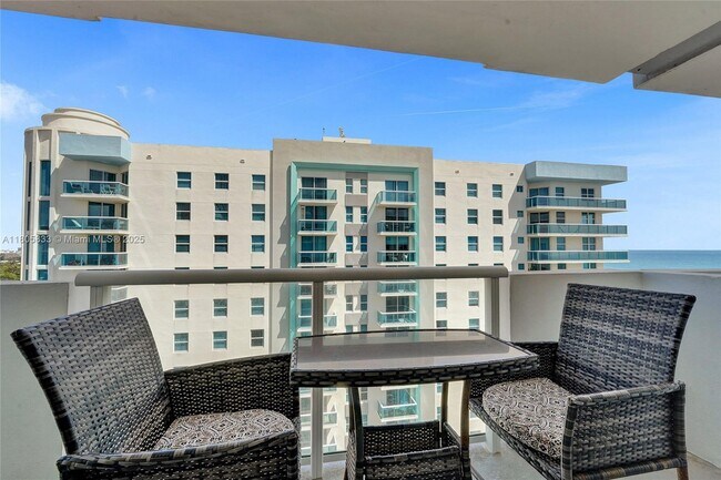Building Photo - 9195 Collins Ave