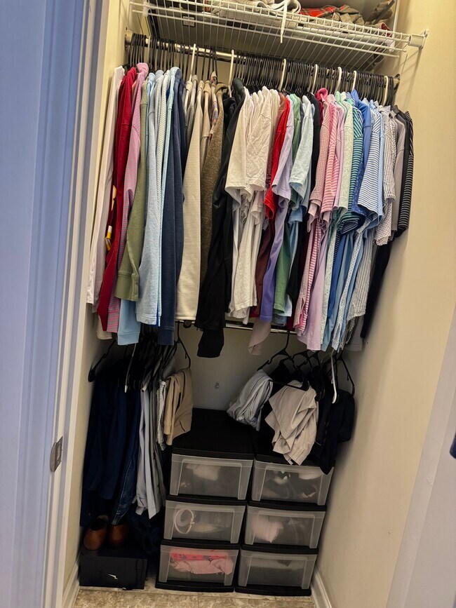 Building Photo - 114 Eldon Dr