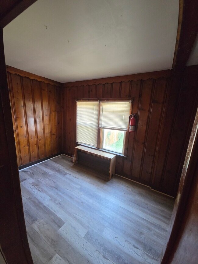 Building Photo - 2118 W Garfield Blvd