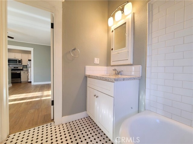 Building Photo - 24 W Olive Ave