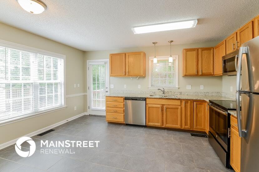 Building Photo - 5061 Windsbury Ridge Rd