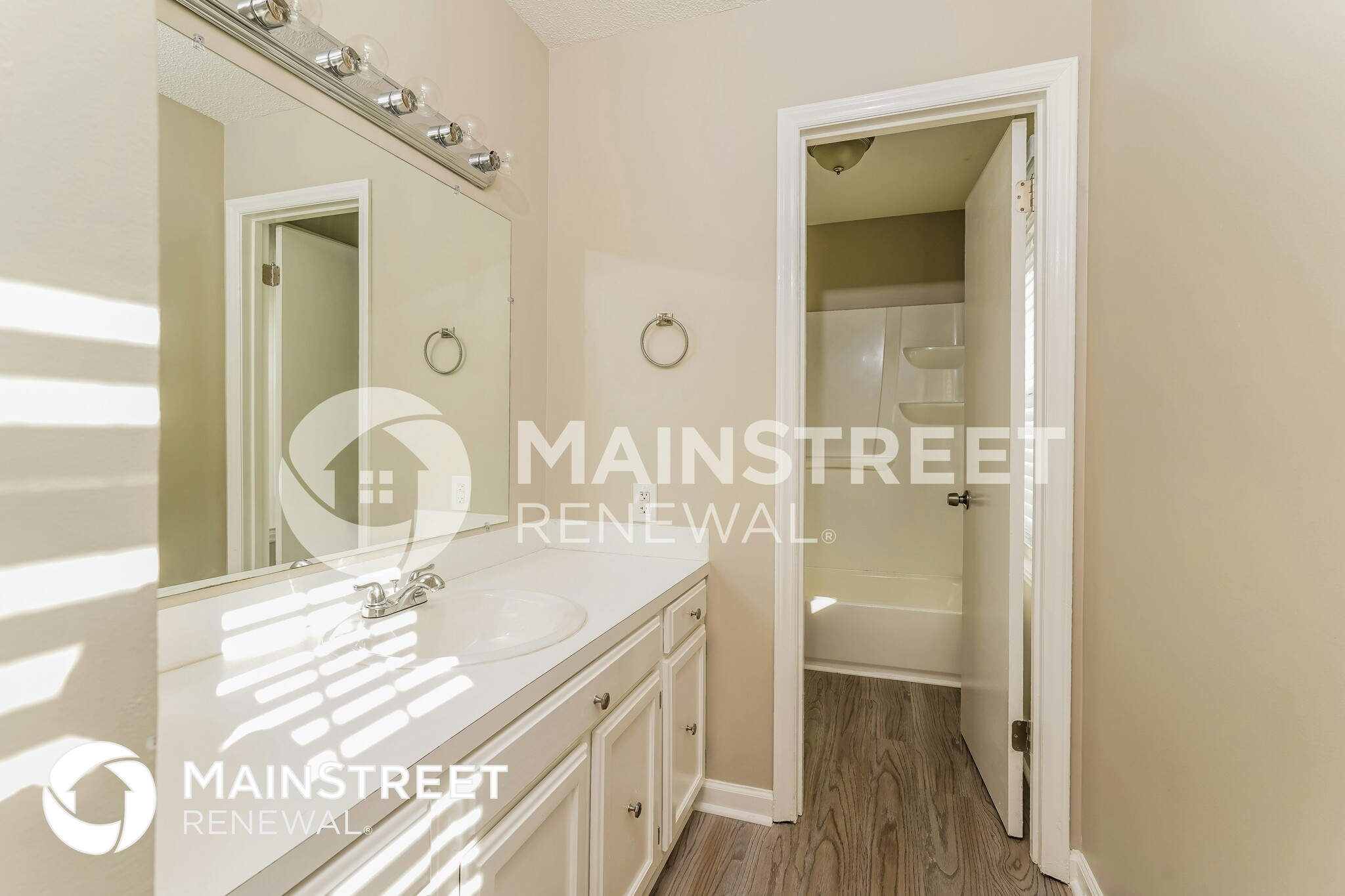 Building Photo - 231 Lori Ln