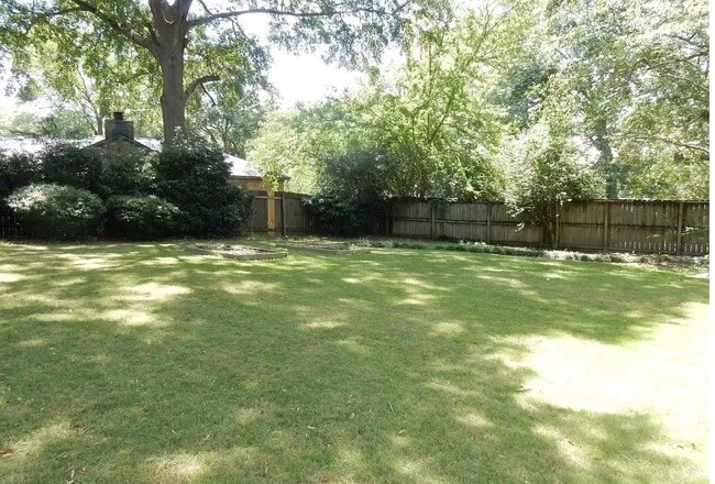 Building Photo - 4328 Castlewood Ct