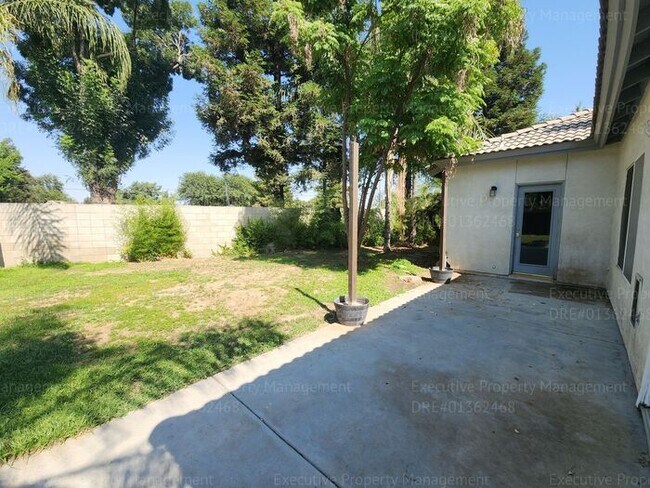 Building Photo - This house is in a great LOCATION (Callowa...
