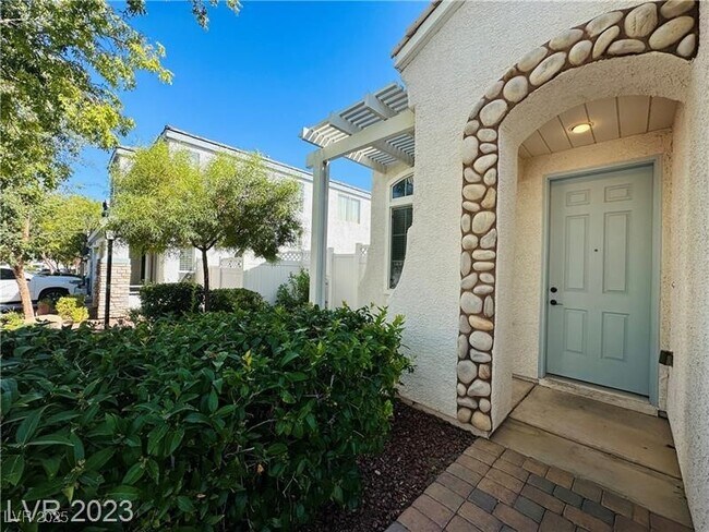 Primary Photo - 6269 Glimmering Light Ave