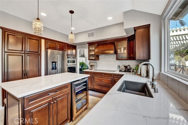 Building Photo - 7246 E La Cumbre Dr
