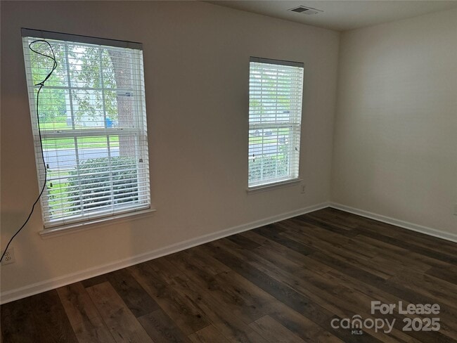 Building Photo - 908 Swearngan Ridge Ct