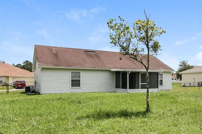 Building Photo - 807 Savona Pl