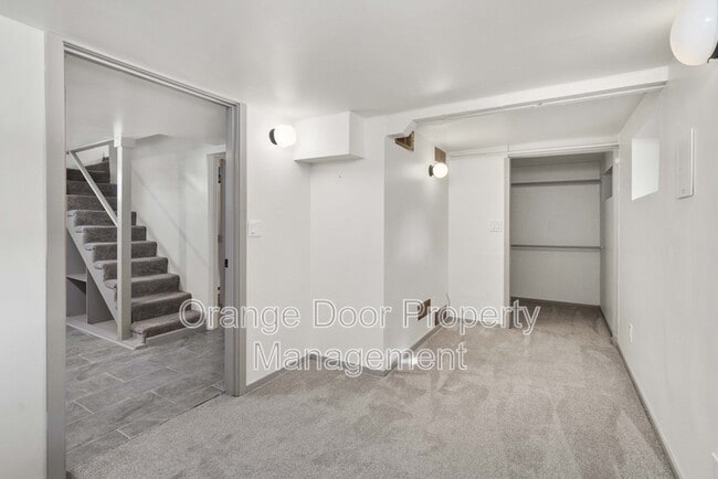 Building Photo - 4512 N Orchard St