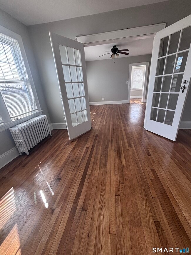 Building Photo - 624 Bishop Ave