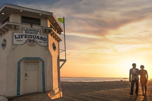 Building Photo - Gorgeous Contemporary Hilltop Laguna Beach Home - PANORAMIC OCEAN & CATALINA VIEWS!