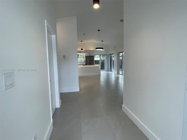 Building Photo - 3325 NW 79th Way