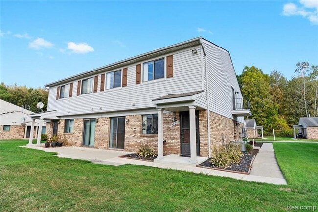 Building Photo - 50105 N Jimmy Ct