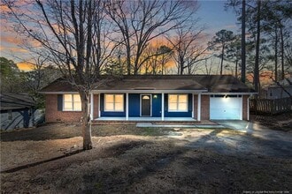 Building Photo - 205 Brookford Ct