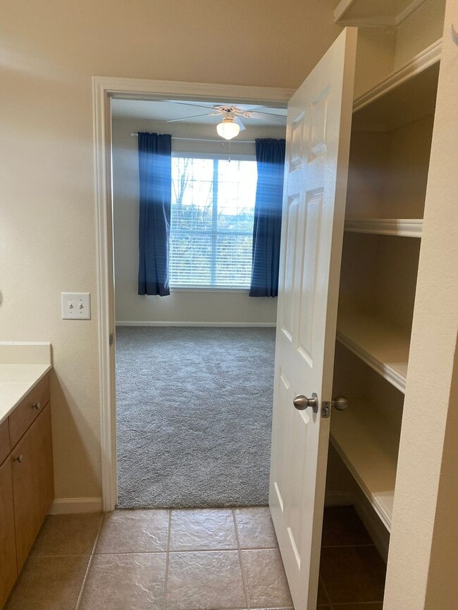 Building Photo - Midtown Village 2 Bedroom Available Now!