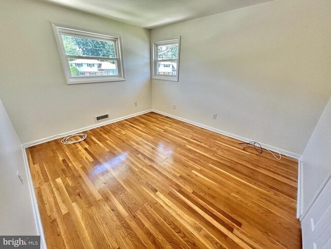 Building Photo - 986 Sherbrook Cir