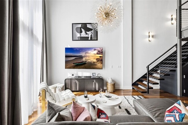 Building Photo - 213 N 12th St