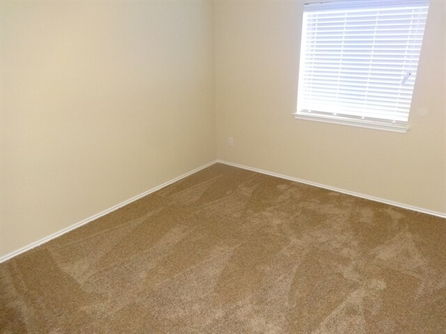 Building Photo - 522 Robinwood Dr
