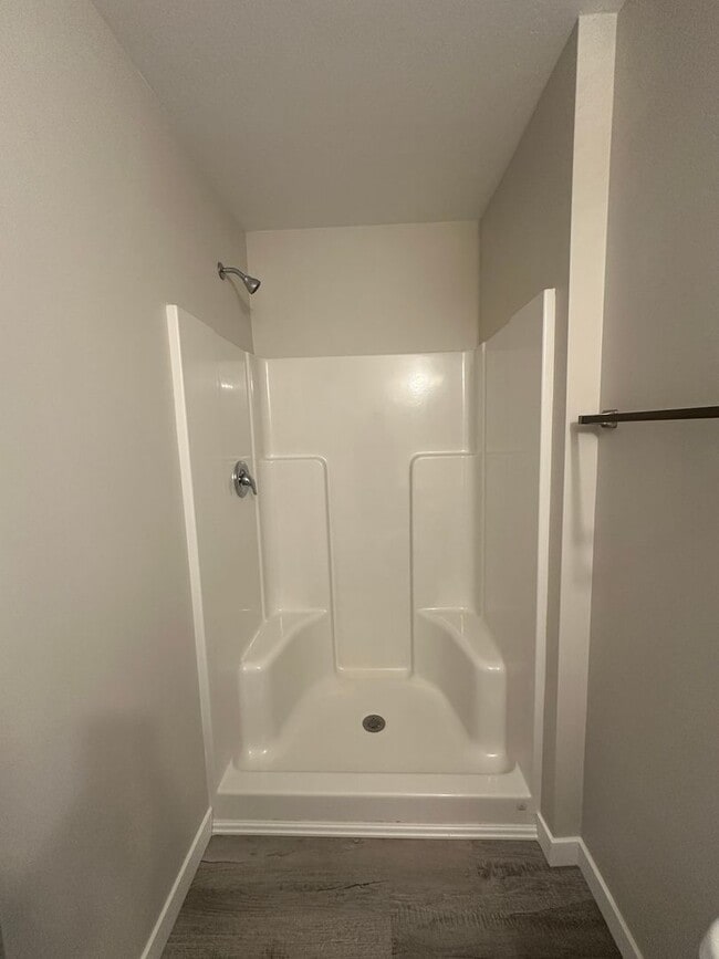 Building Photo - Brand New & Charming 2 Bedroom, 2 Bathroom Unit in St. Anthony!