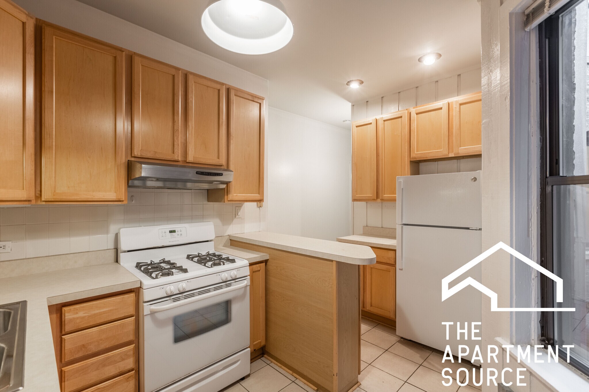 Building Photo - 1224 N Dearborn St