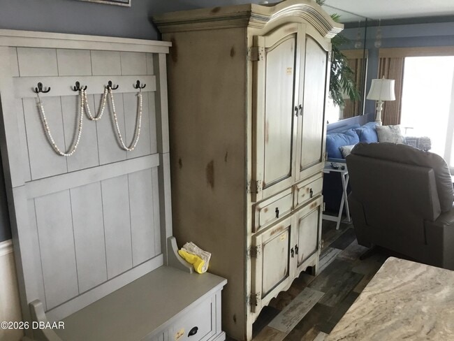 Building Photo - 1571 S Atlantic Ave