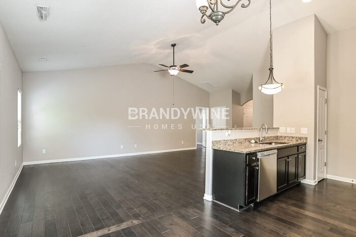Building Photo - 8928 Avery Meadows Dr