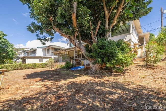 Building Photo - Move in Ready! 1 BD 1 BA home in Aiea ($300 off the first month’s rent if moved in December 21, 2...