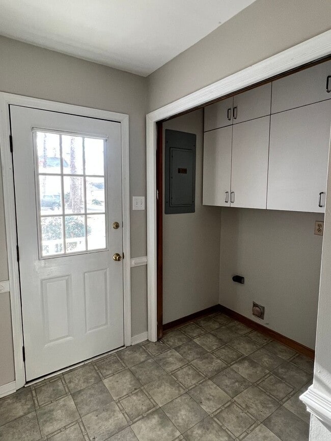 Building Photo - 2508 Crosstimbers Terrace