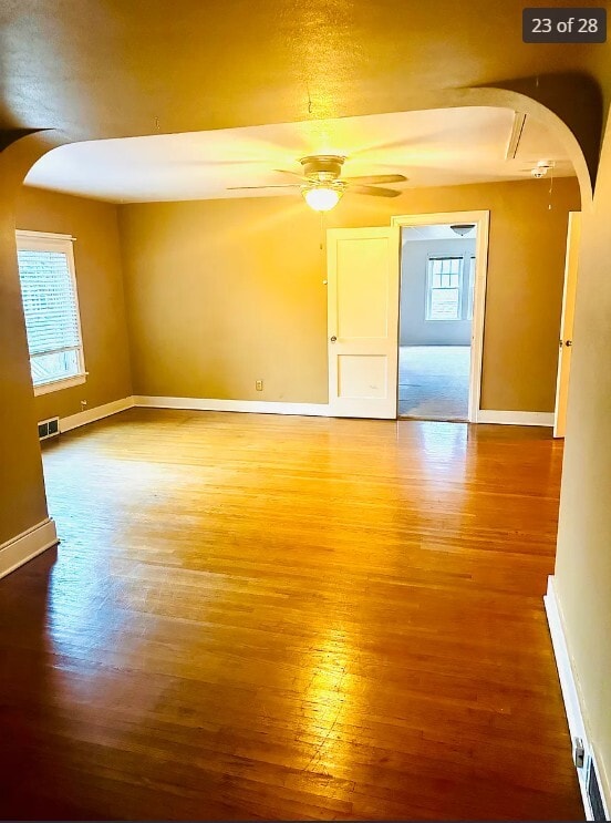 Building Photo - 2501 W Moss Ave