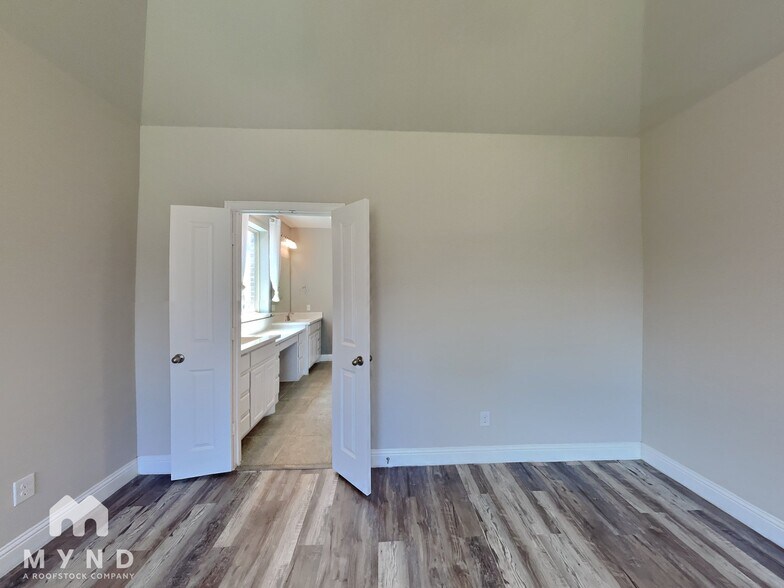 Building Photo - 1424 Bird Cherry Ln