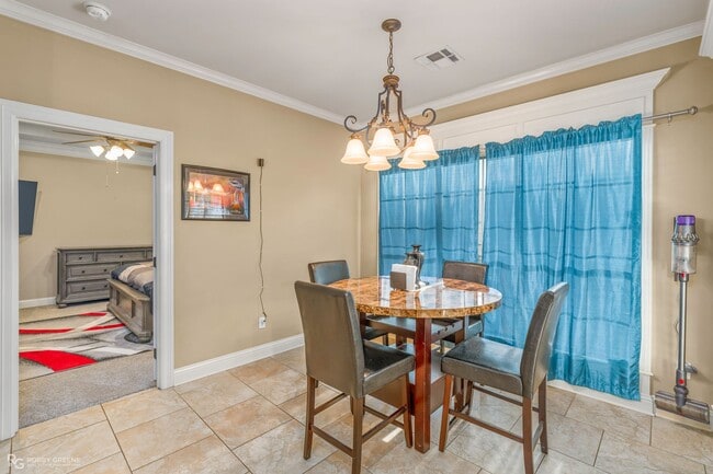 Building Photo - 4425 Ellis Ct