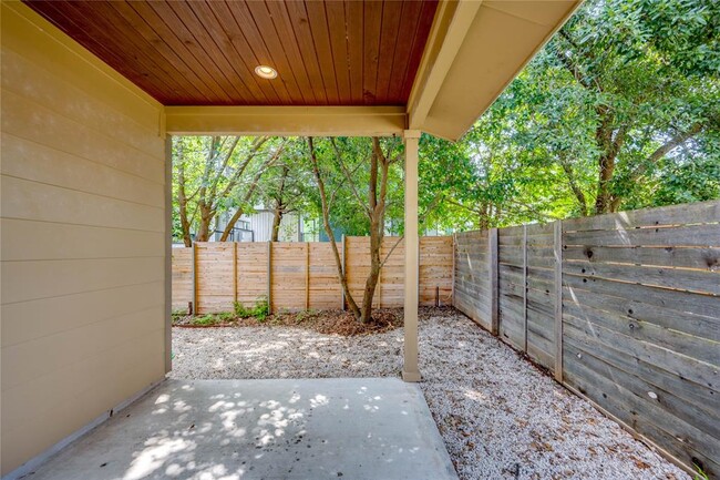 Building Photo - 3513 Marcae Ct