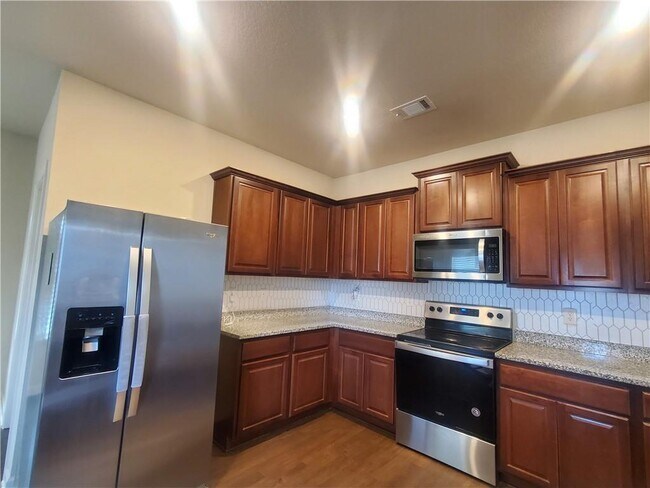 Building Photo - 157 Innis Brk Cir