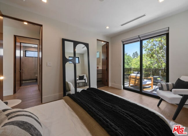 Building Photo - 4299 Elmer Ave