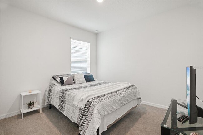 Building Photo - 33592 Barberry Leaf Wy