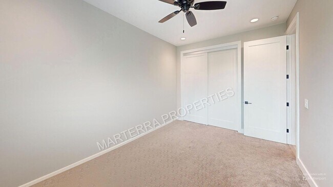 Building Photo - Beautiful 4-Bedroom, 2.5-Bath Home with Po...