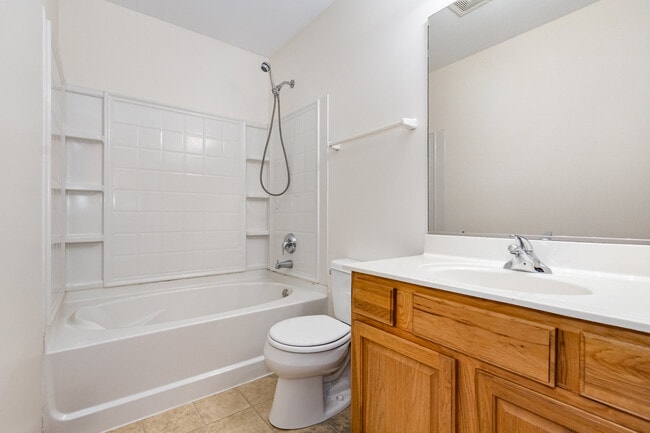 Building Photo - 14610 Patriot Square Dr W