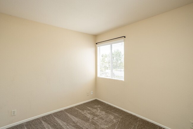 Building Photo - Beautiful Home In Coveted Rancho Del Oro!