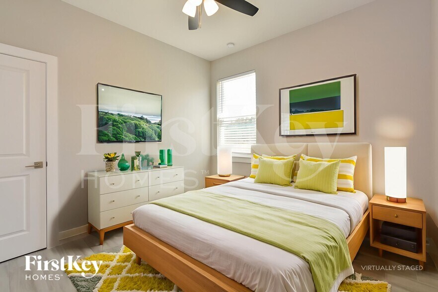 Building Photo - 1521 Eloise Ct