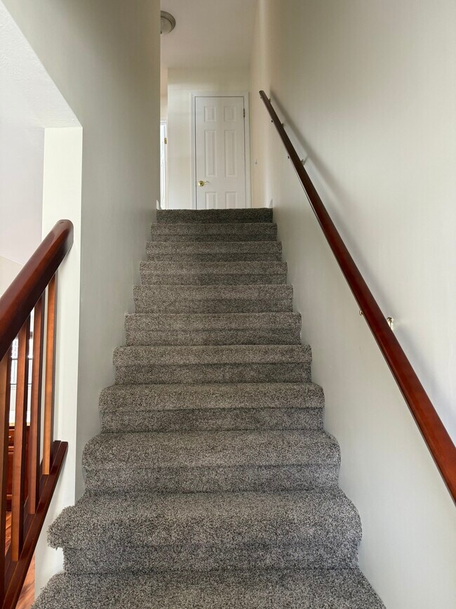 Building Photo - 507 Glendale Dr