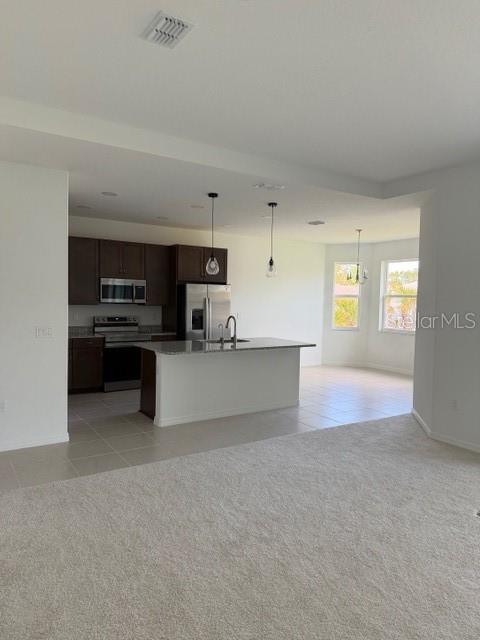 Building Photo - 200 Pine Grove Dr