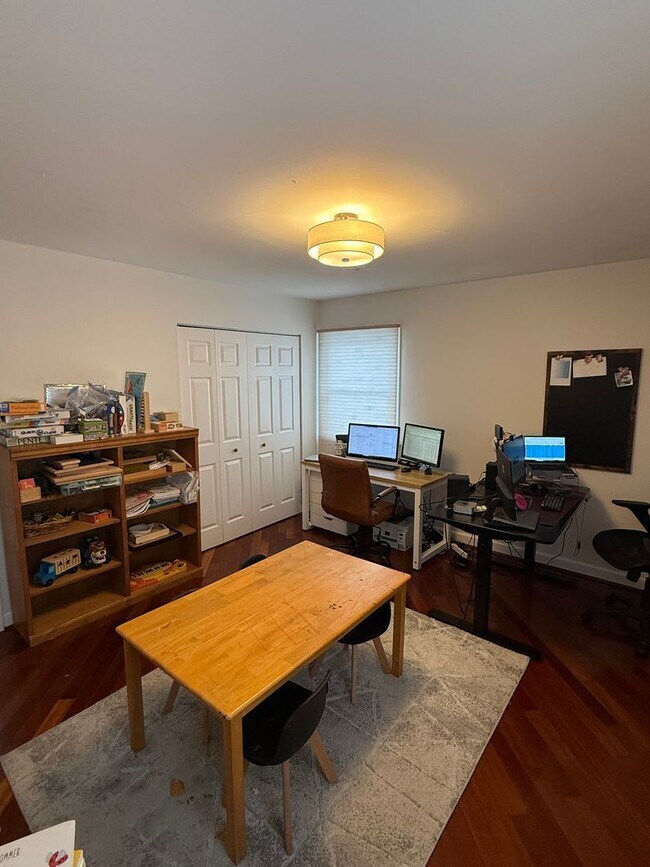 Building Photo - Beautiful 4-Bedroom Home with Finished Basement & Large Yard- Sykesville, MD