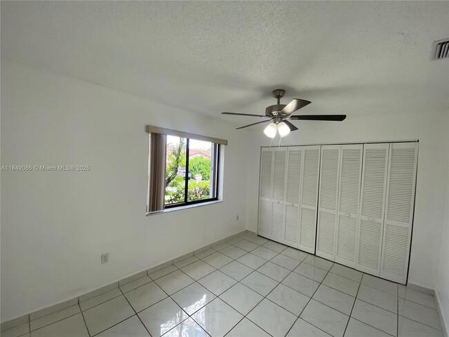 Building Photo - 10225 SW 144th Ct