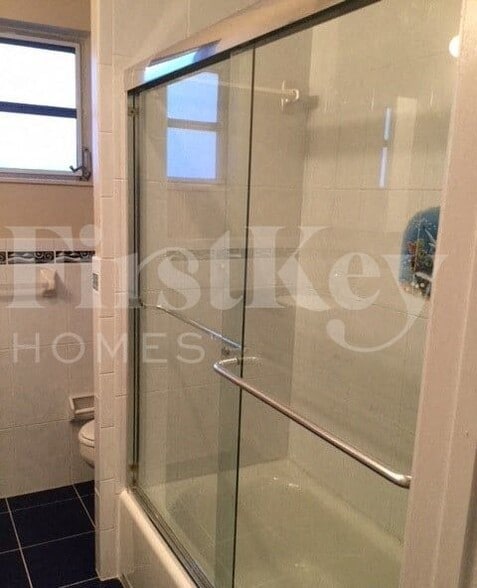 Building Photo - 4317 Honeysuckle Ave