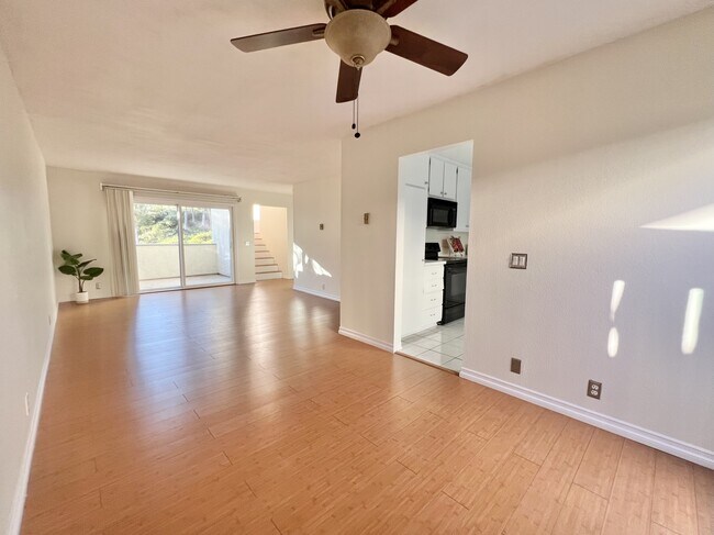 Building Photo - 6966 Park Mesa Way