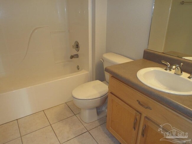 Building Photo - 3569 S Hampton Way